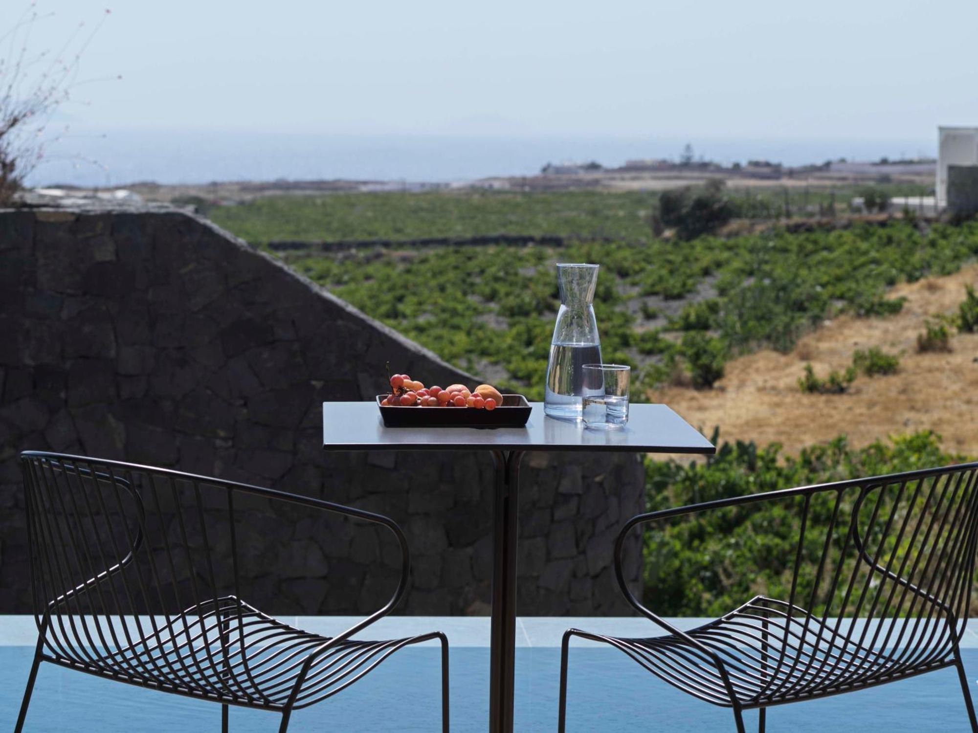 Magma Resort Santorini, In The Unbound Collection By Hyatt Vourvoulos Luaran gambar